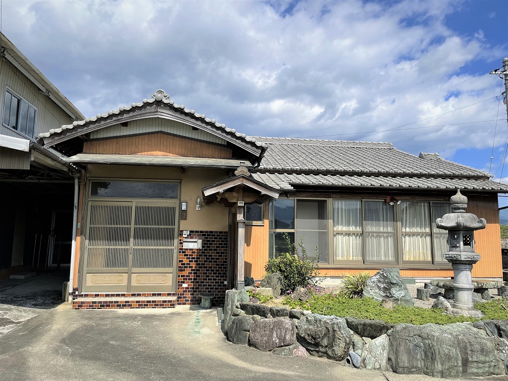 No132 建物正面